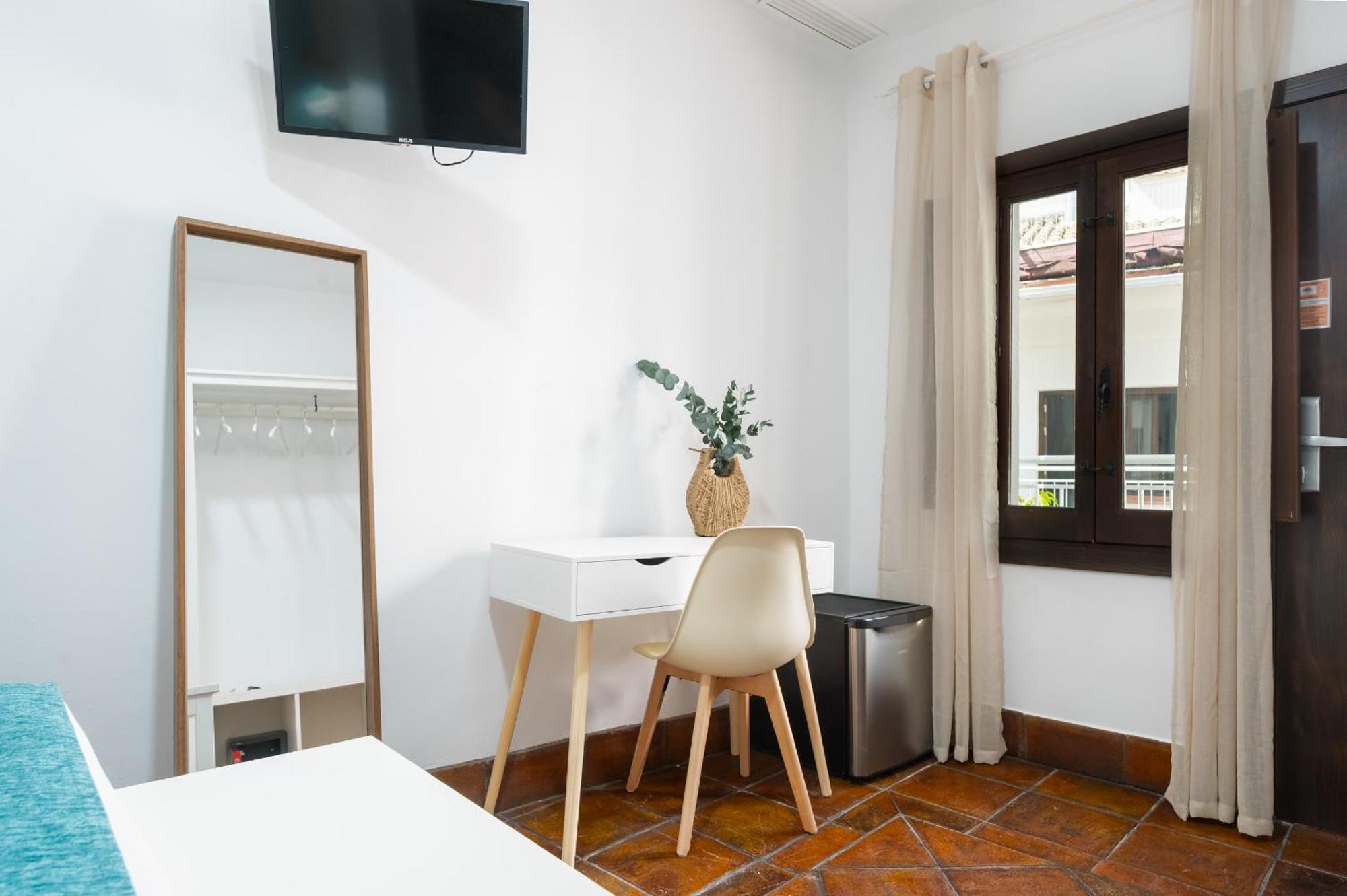 Hotel Boutique Puerta Del Rincon 2*