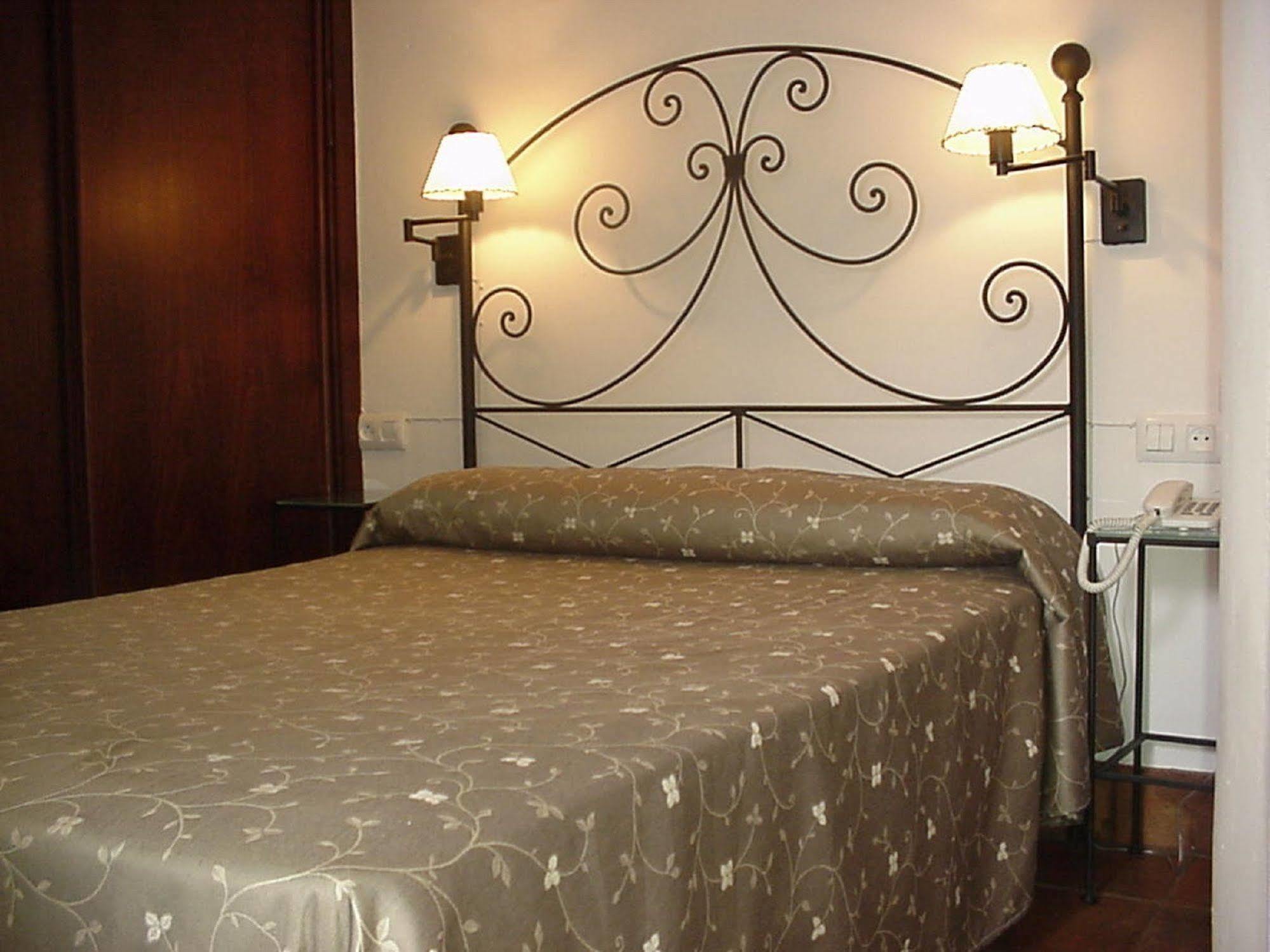 Boutique Puerta Del Rincon Hotel 2*